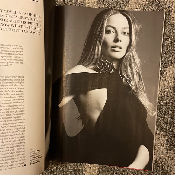 Margot Robbie Vanity Fair Magazine - Picture 6 of 6